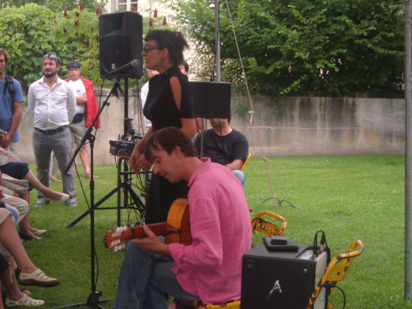 Esther Villa et Alanito chez Patrick Labesse, festival A Voix Haute, Bagnères de Bigorre, Hautes Pyrénées